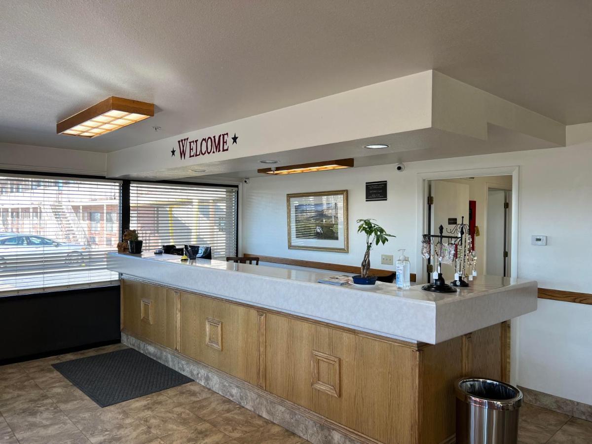 Oquirrh Mountain Inn Tooele Exterior photo
